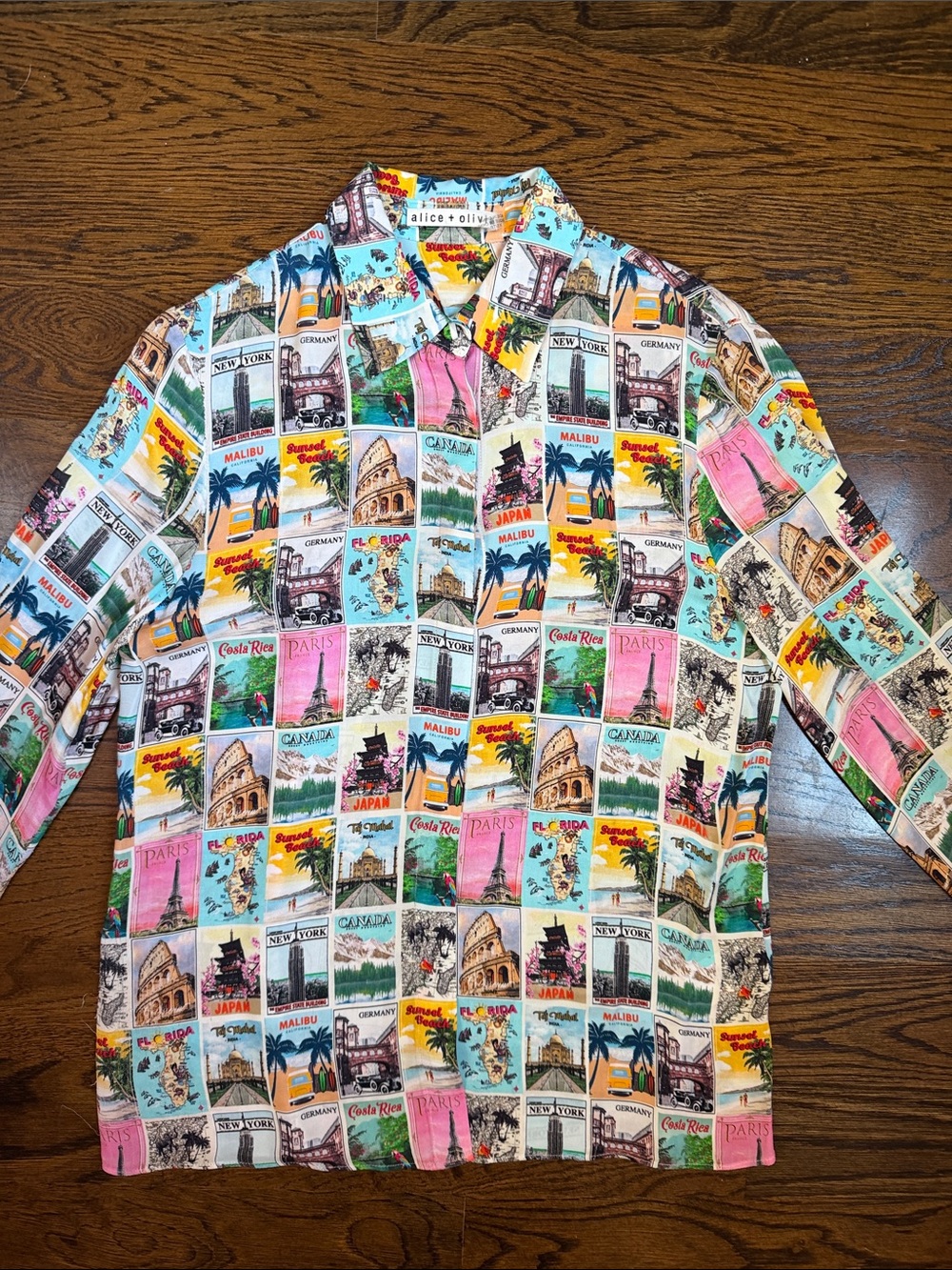 Alice + Olivia Graphic Print Blouse Size X-Small
